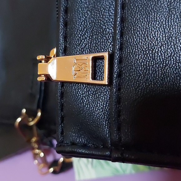 Studio Badgley Mischka Diamond Quilted Crossbody With Studs - NWT - Picture 16 of 16